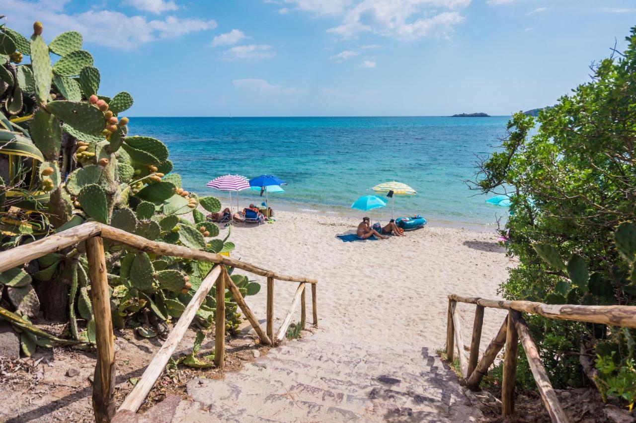 Baia Delle Palme Beach Санта Маргерита ди Пула Екстериор снимка